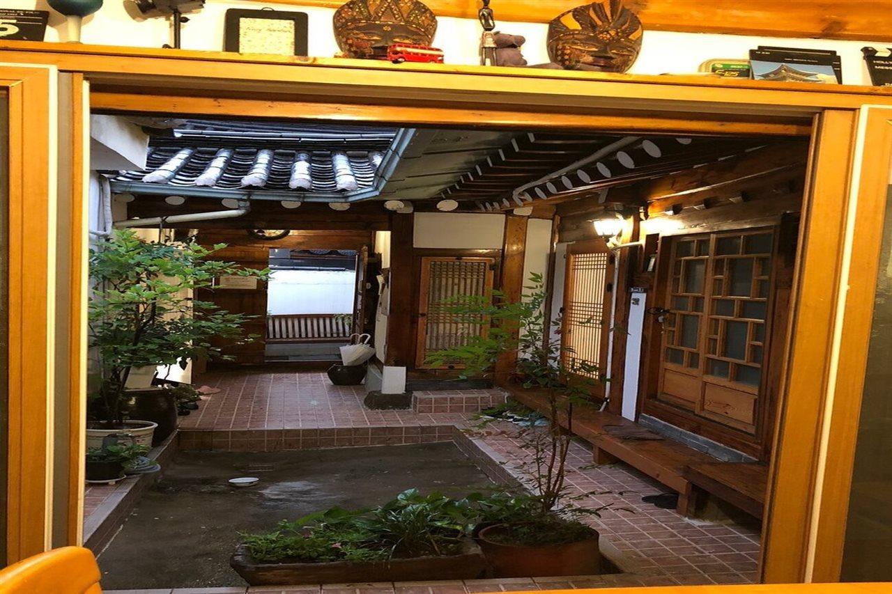 Hanok Guesthouse 202 โซล ภายนอก รูปภาพ