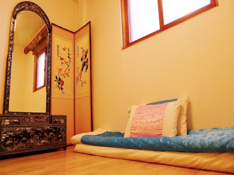 Hanok Guesthouse 202 โซล ภายนอก รูปภาพ