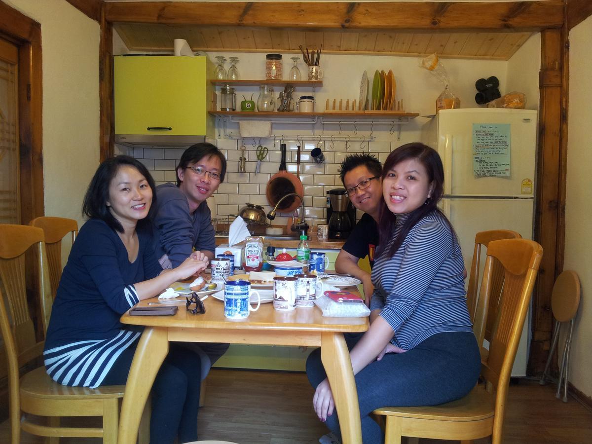 Hanok Guesthouse 202 โซล ภายนอก รูปภาพ