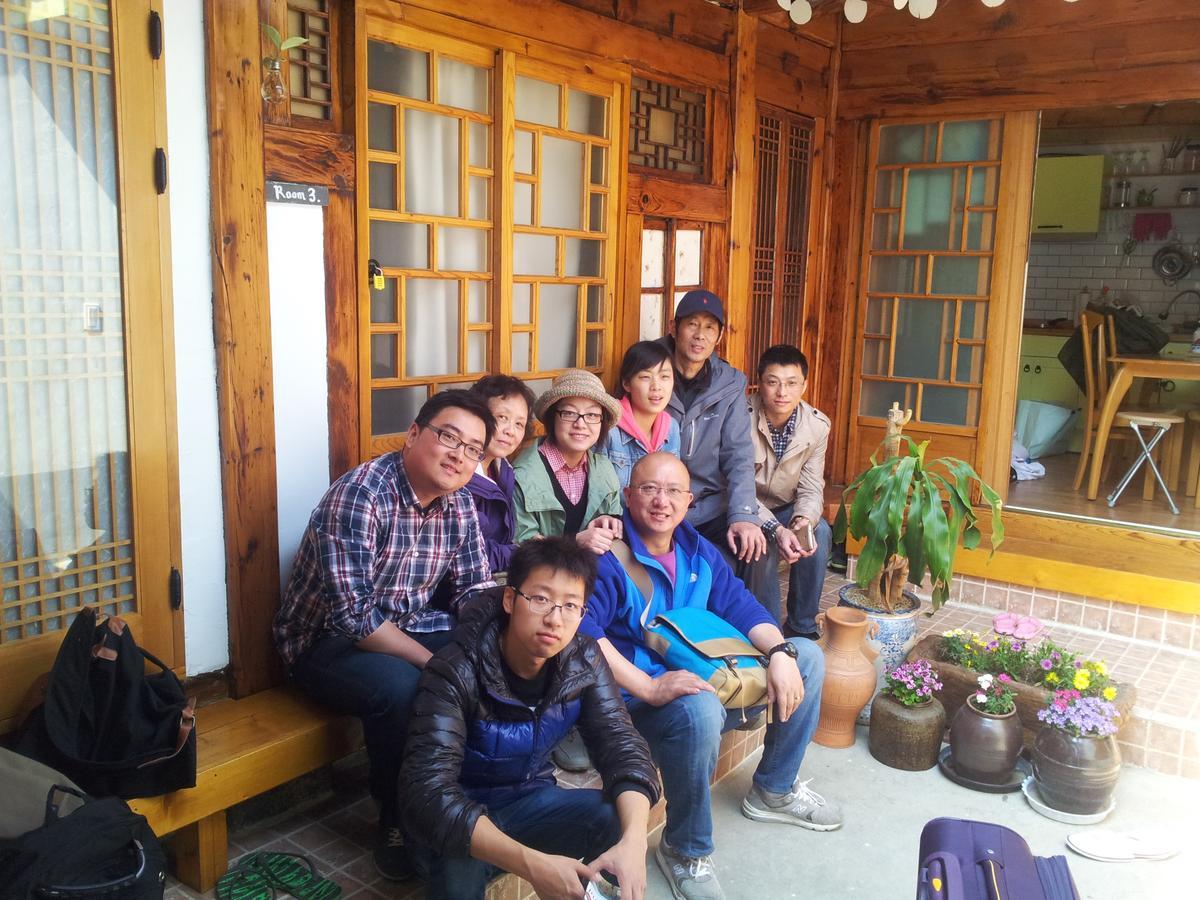 Hanok Guesthouse 202 โซล ภายนอก รูปภาพ